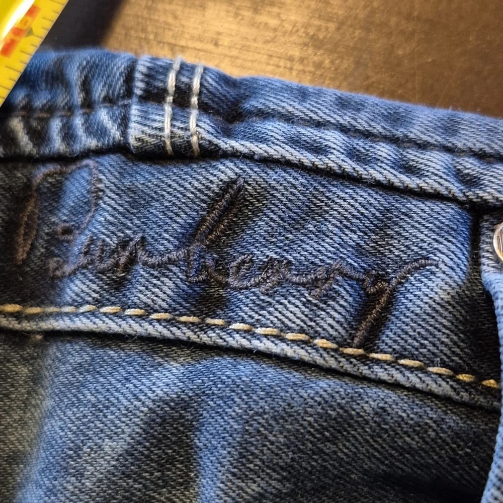 Burberry Jeans Equestrian Knight Design.Sz.W.31×L27.75" Rise 9". - Picture 13 of 17